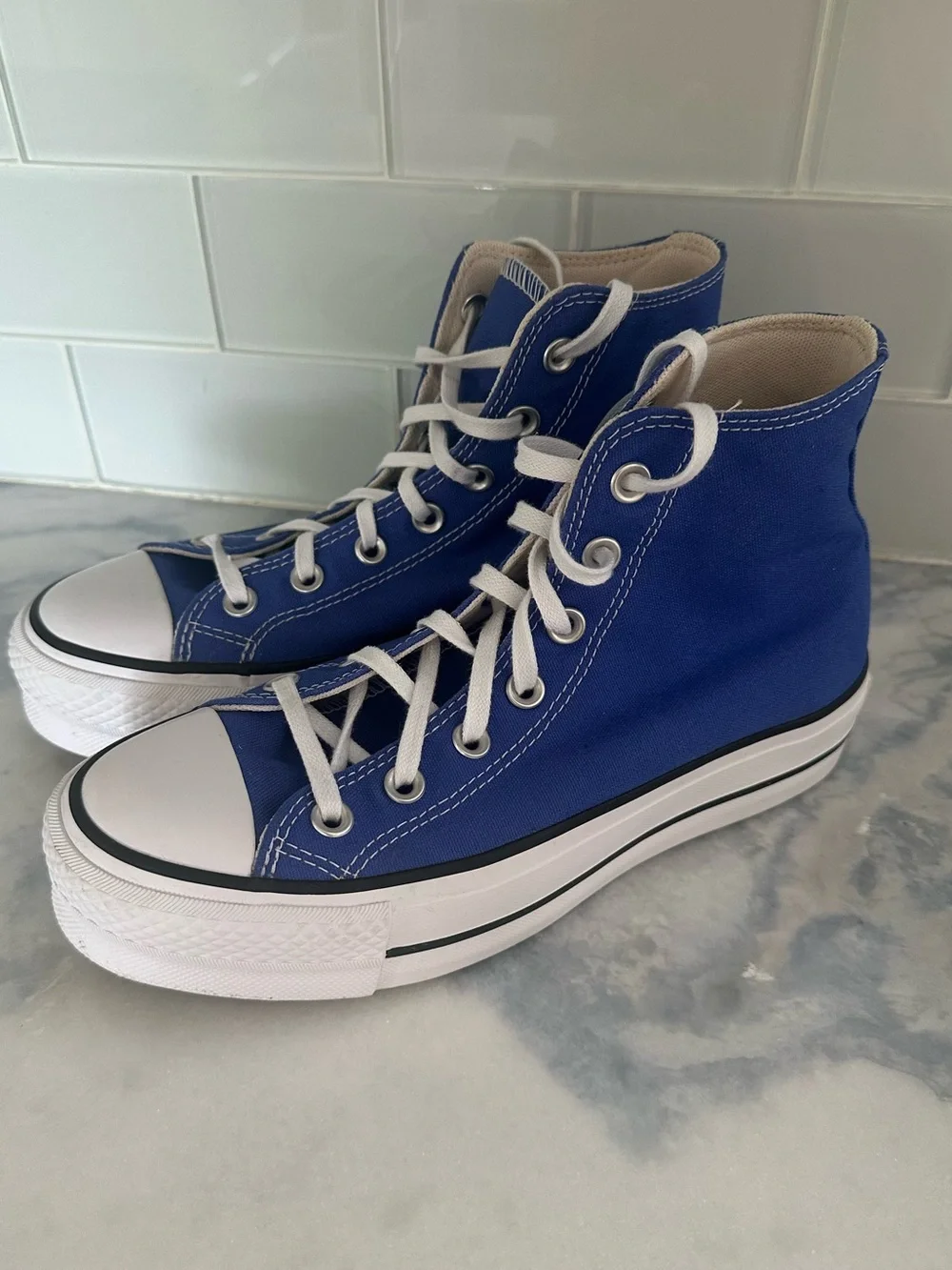 Converse Women’s Chuck Taylor All Star Platform Lift High Top Sneakers size 7 - Picture 8 of 12